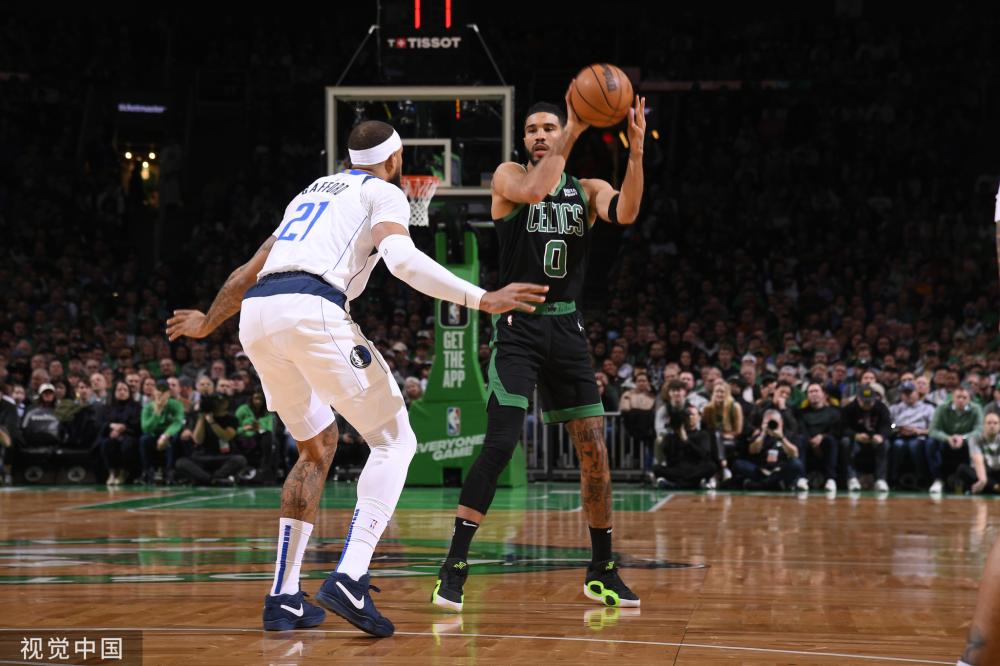 場內外的強 場內外的強